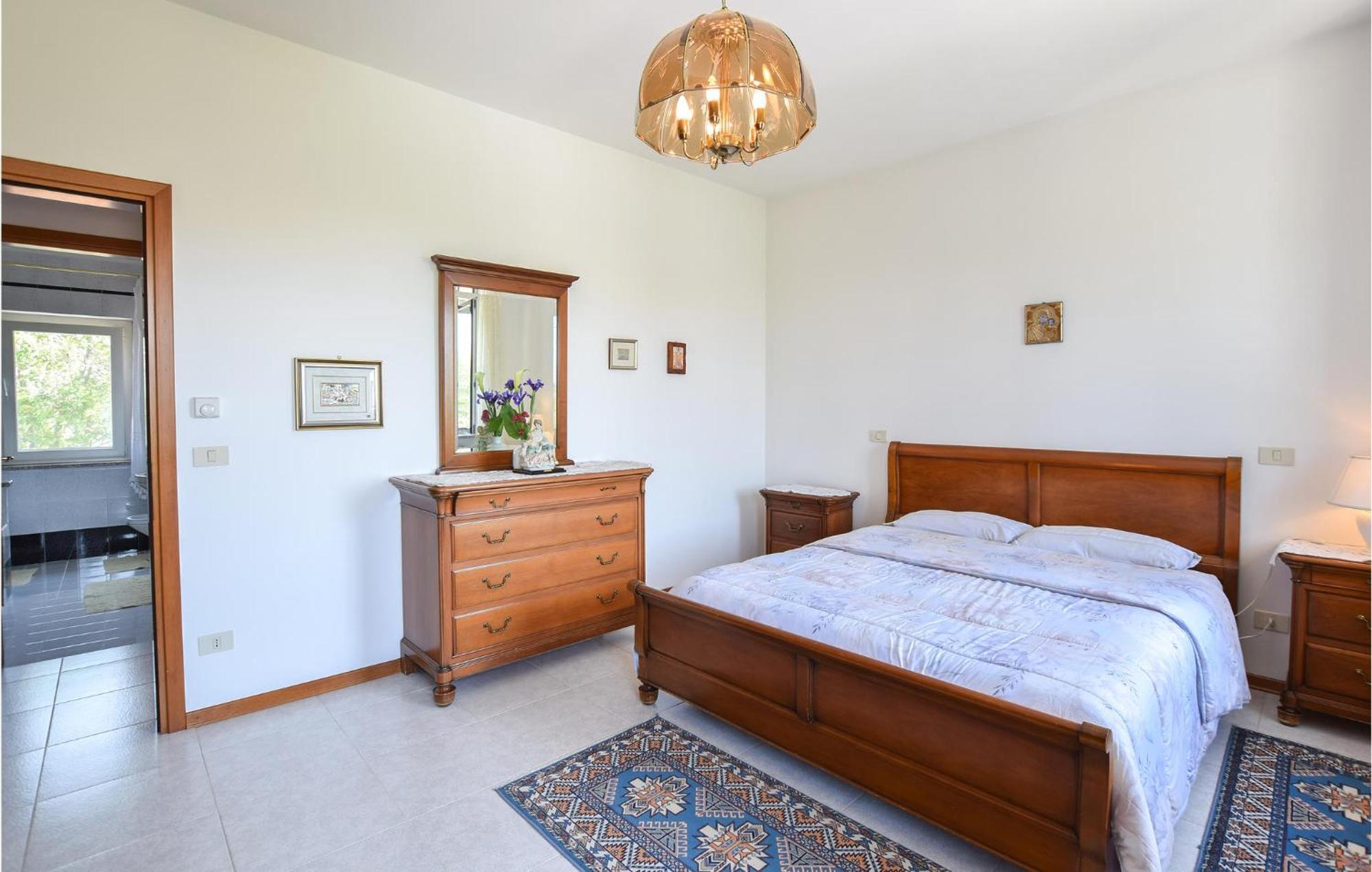 2 Bedroom Cozy Apartment In Grado Esterno foto